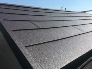 ガルバリウム鋼板の屋根が選ばれる7つの理由と後悔しないための知識